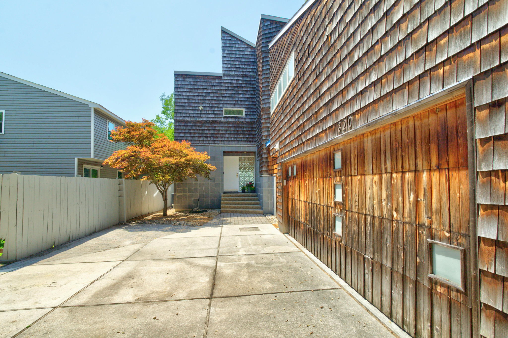  Photo 45