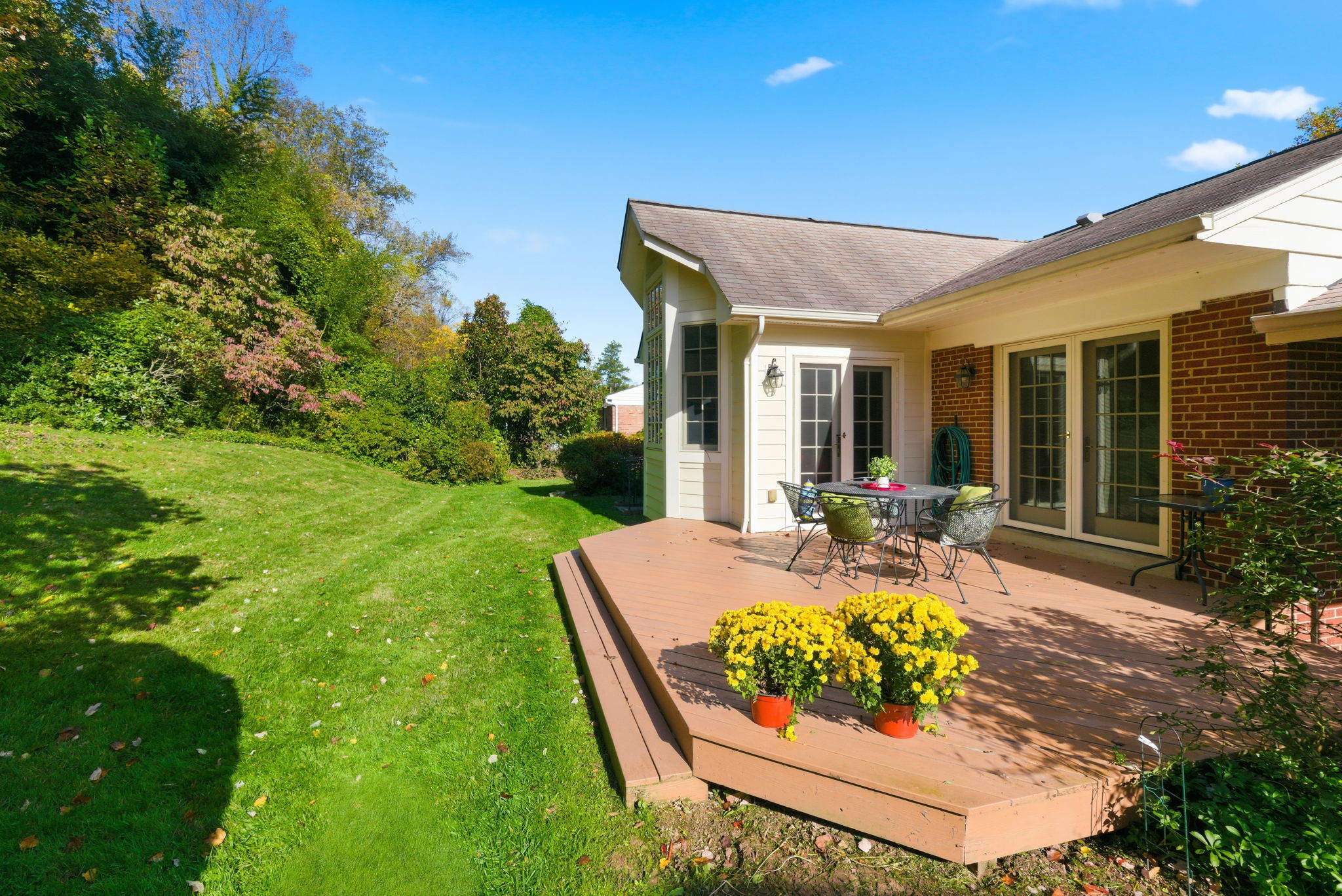 Rear Entertainment Patio