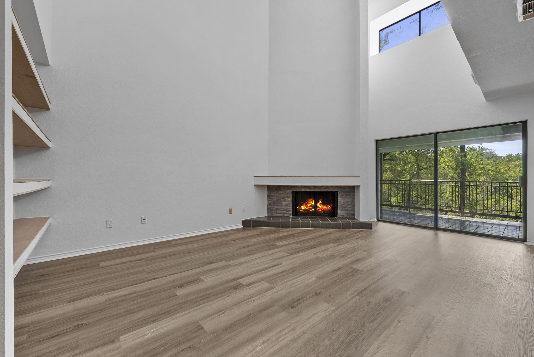 Warm and welcoming living area with lots of natural light.