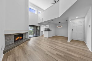 Warm and welcoming living & dining areas with lots of natural light.