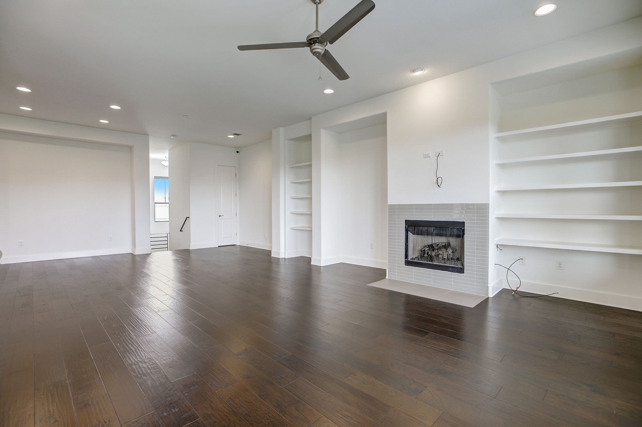 Southwest Pkwy 321-010