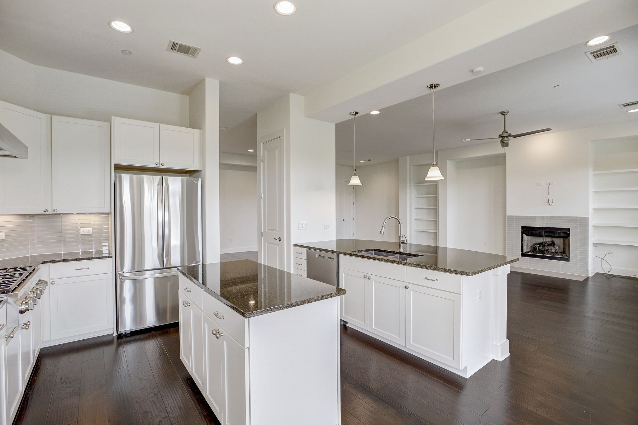 Southwest Pkwy 321-014