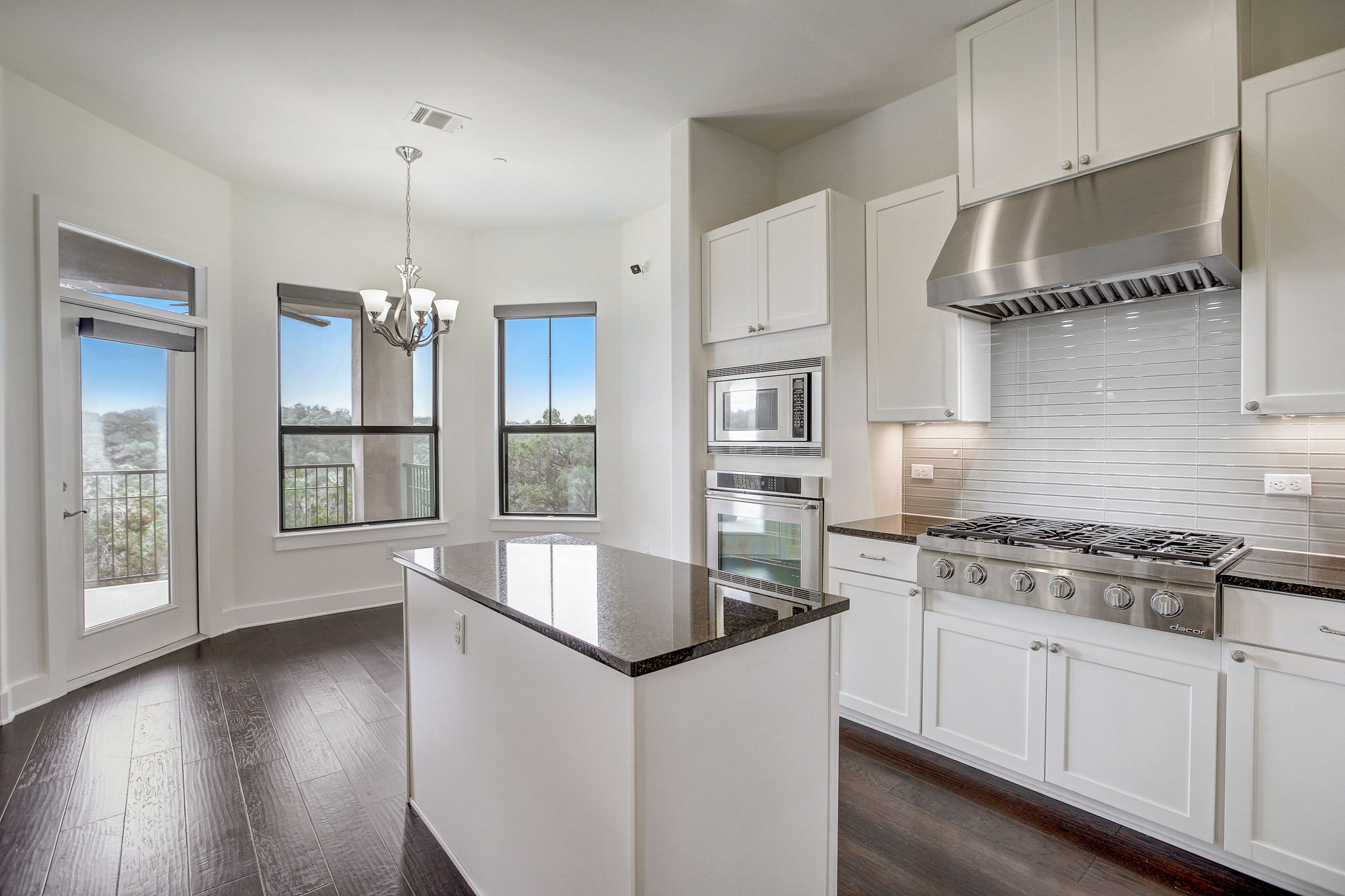 Southwest Pkwy 321-016