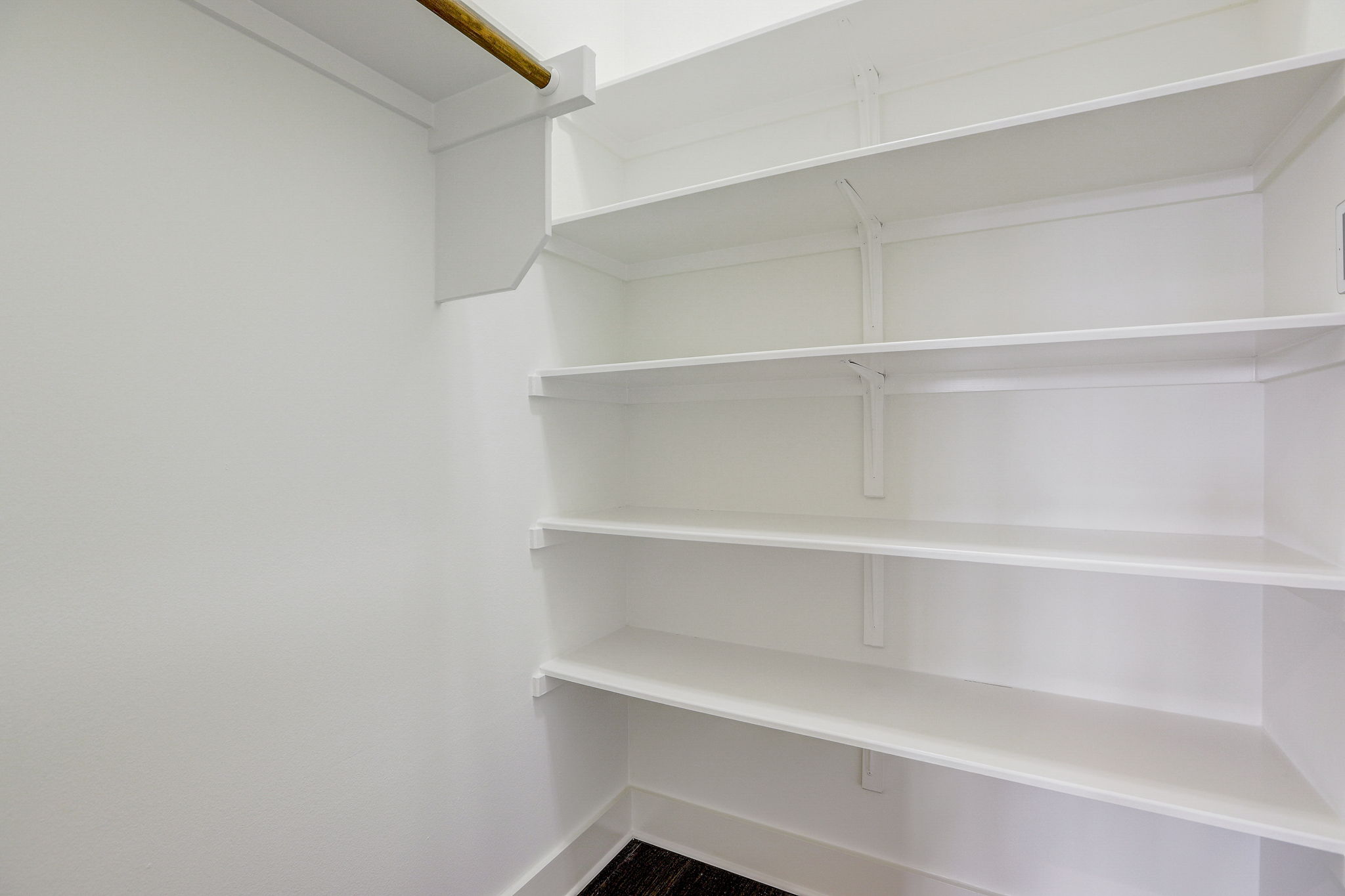 Southwest Pkwy 321-017