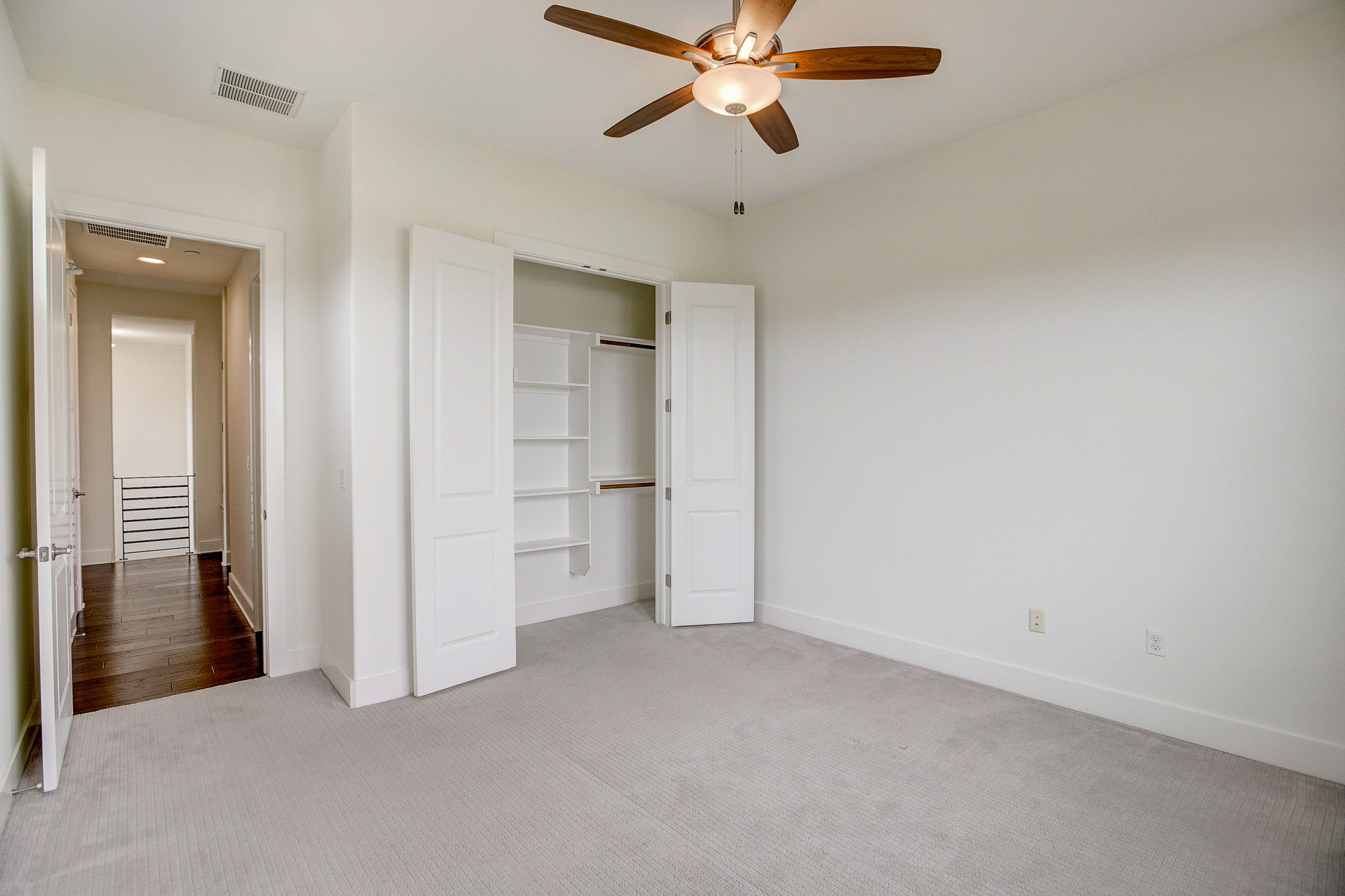 Southwest Pkwy 321-018