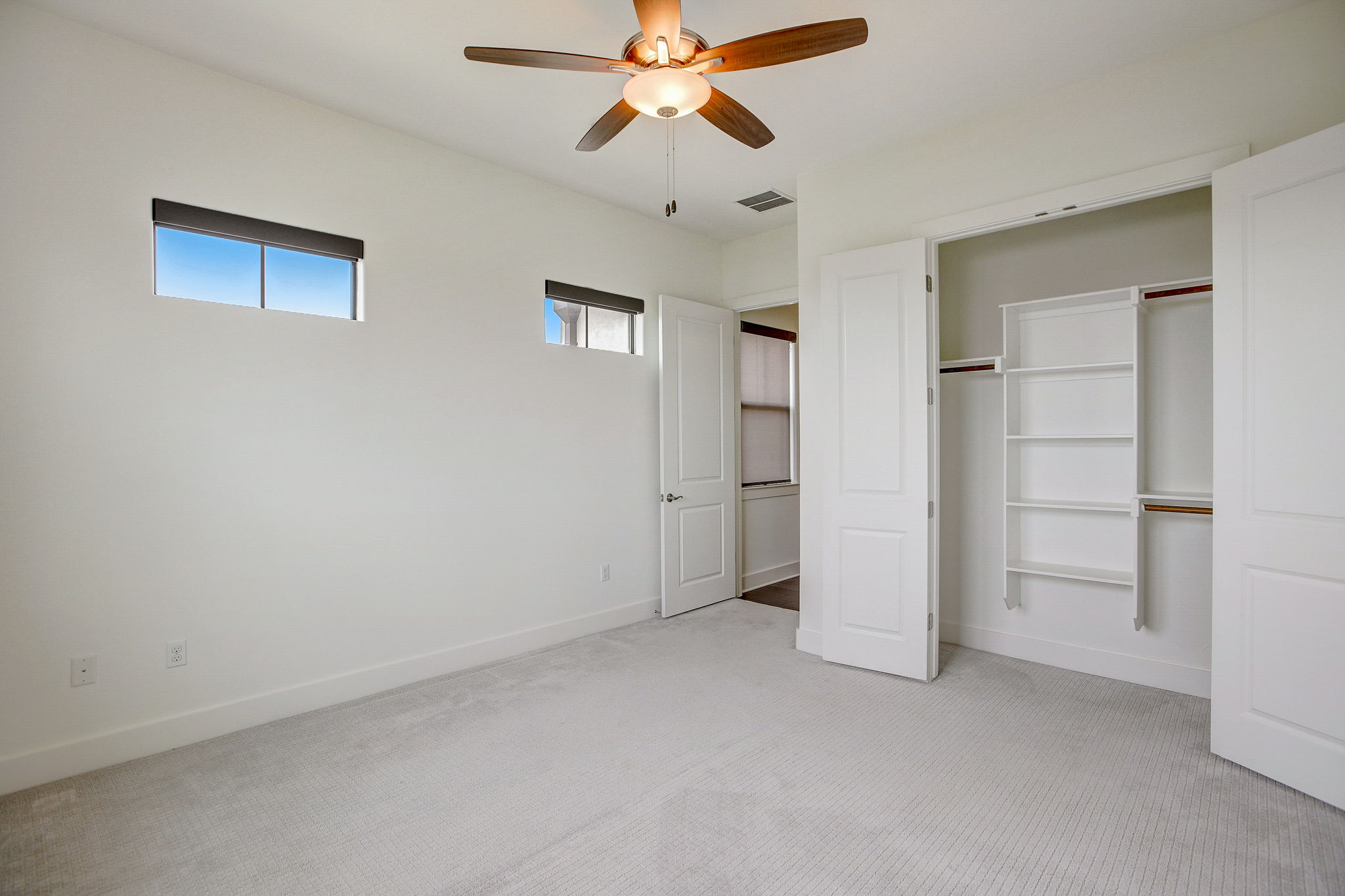 Southwest Pkwy 321-019