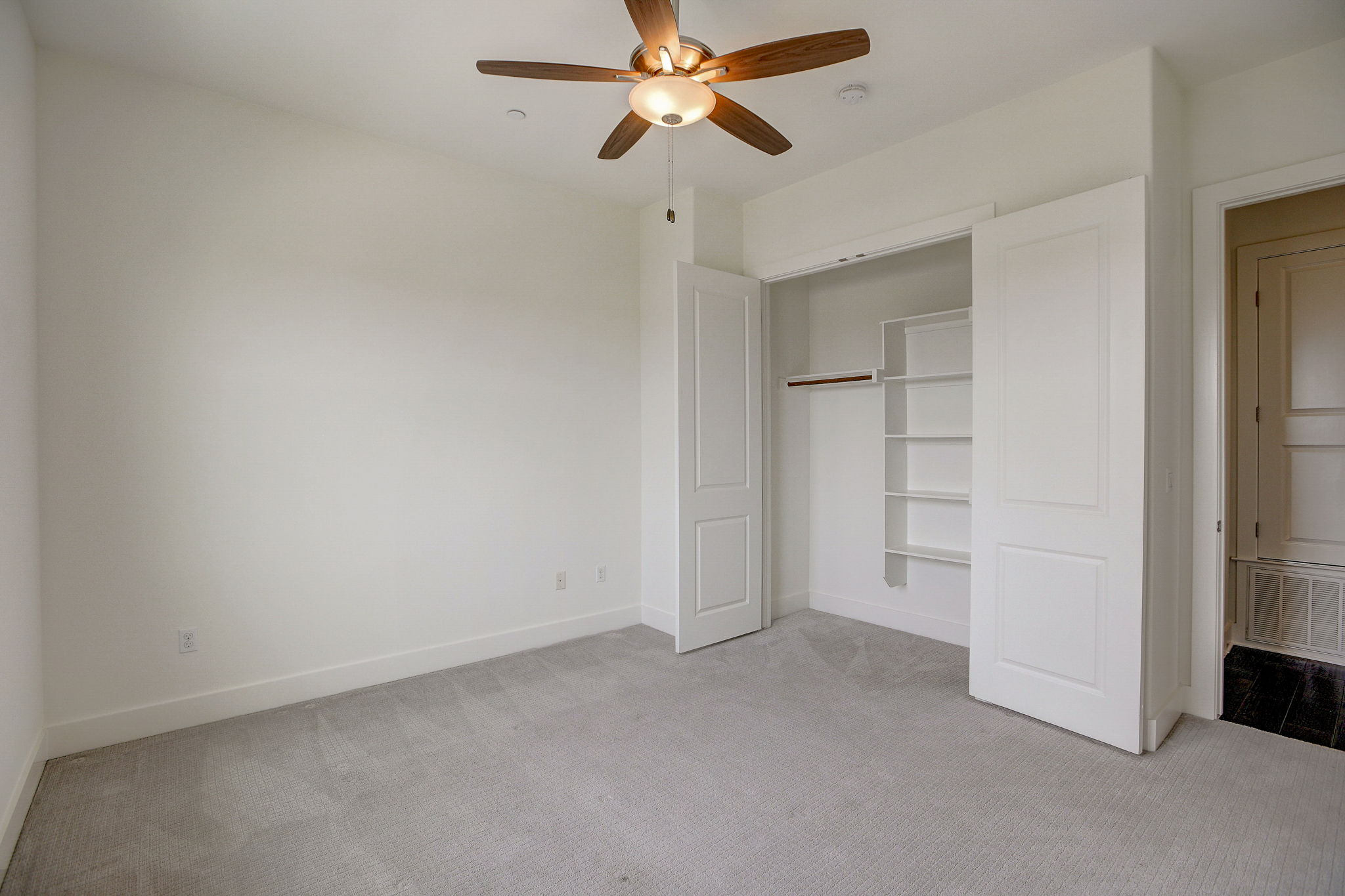 Southwest Pkwy 321-026