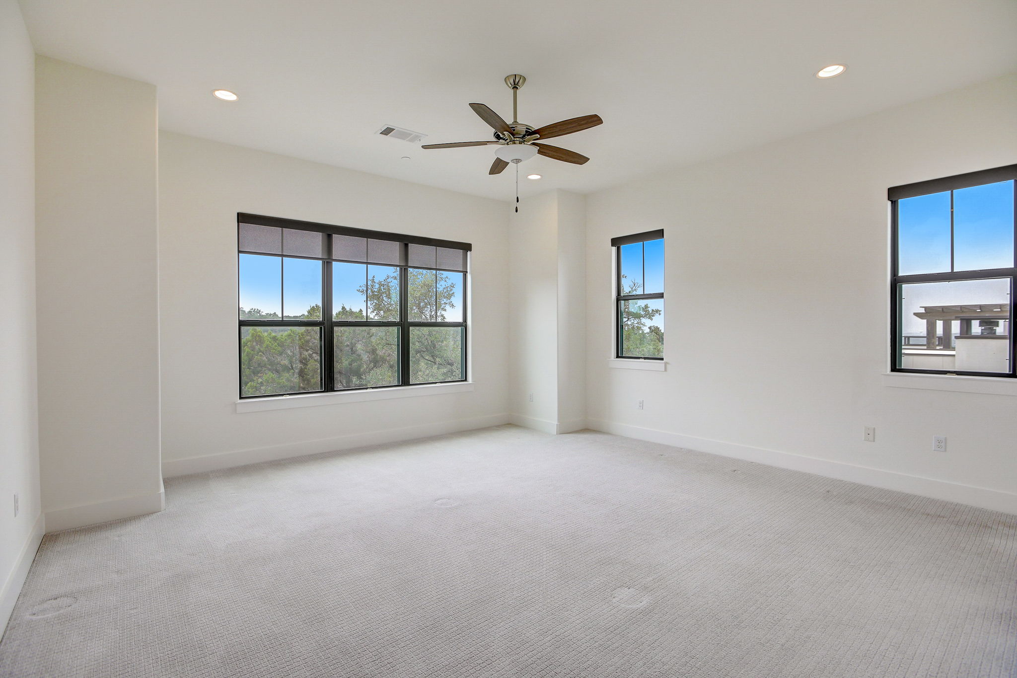 Southwest Pkwy 321-027