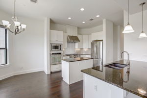 Southwest Pkwy 321-012