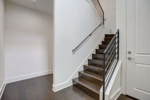 Southwest Pkwy 321-033