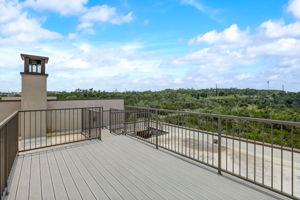 Southwest Pkwy 321-040