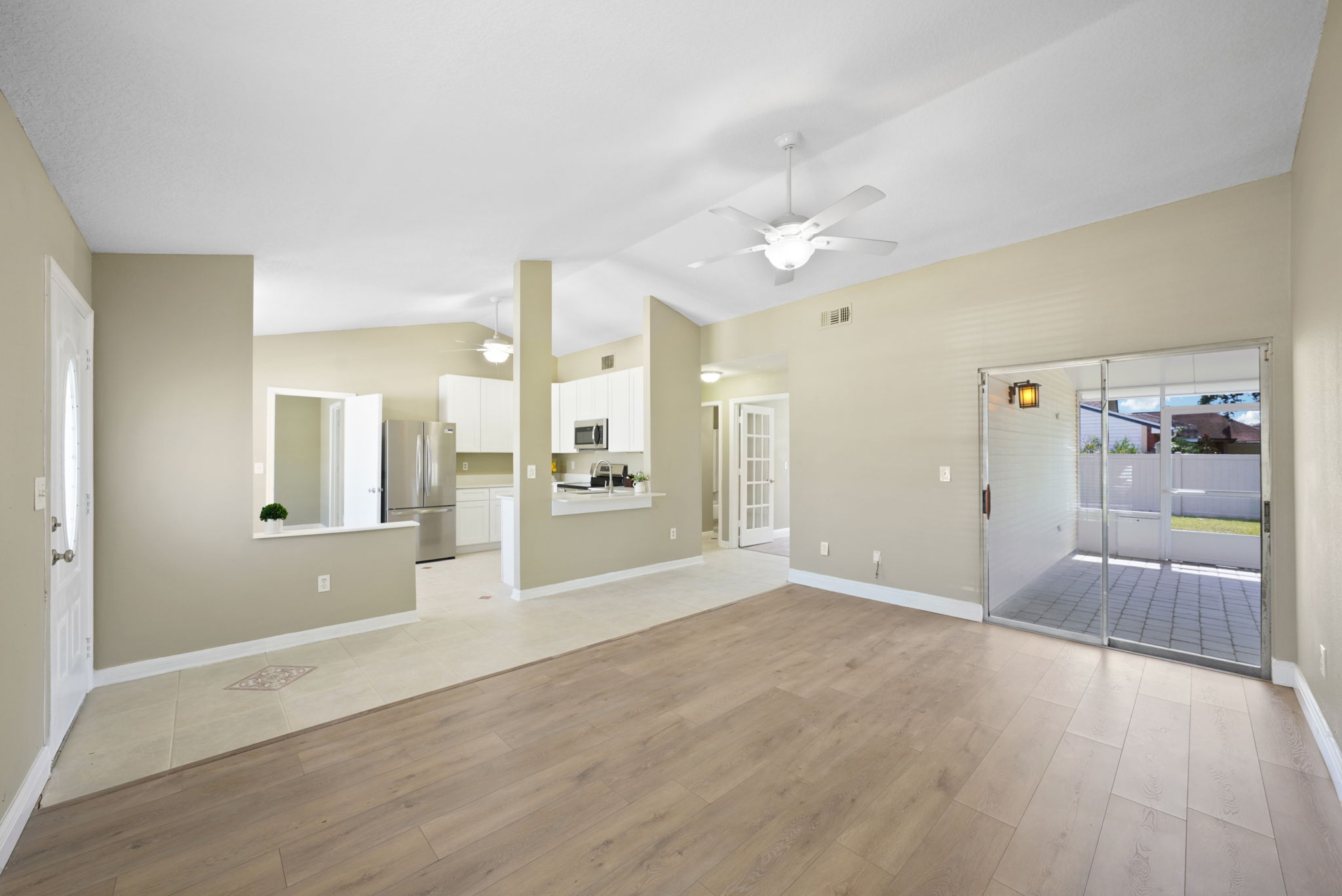 Clermont St-L2706-006