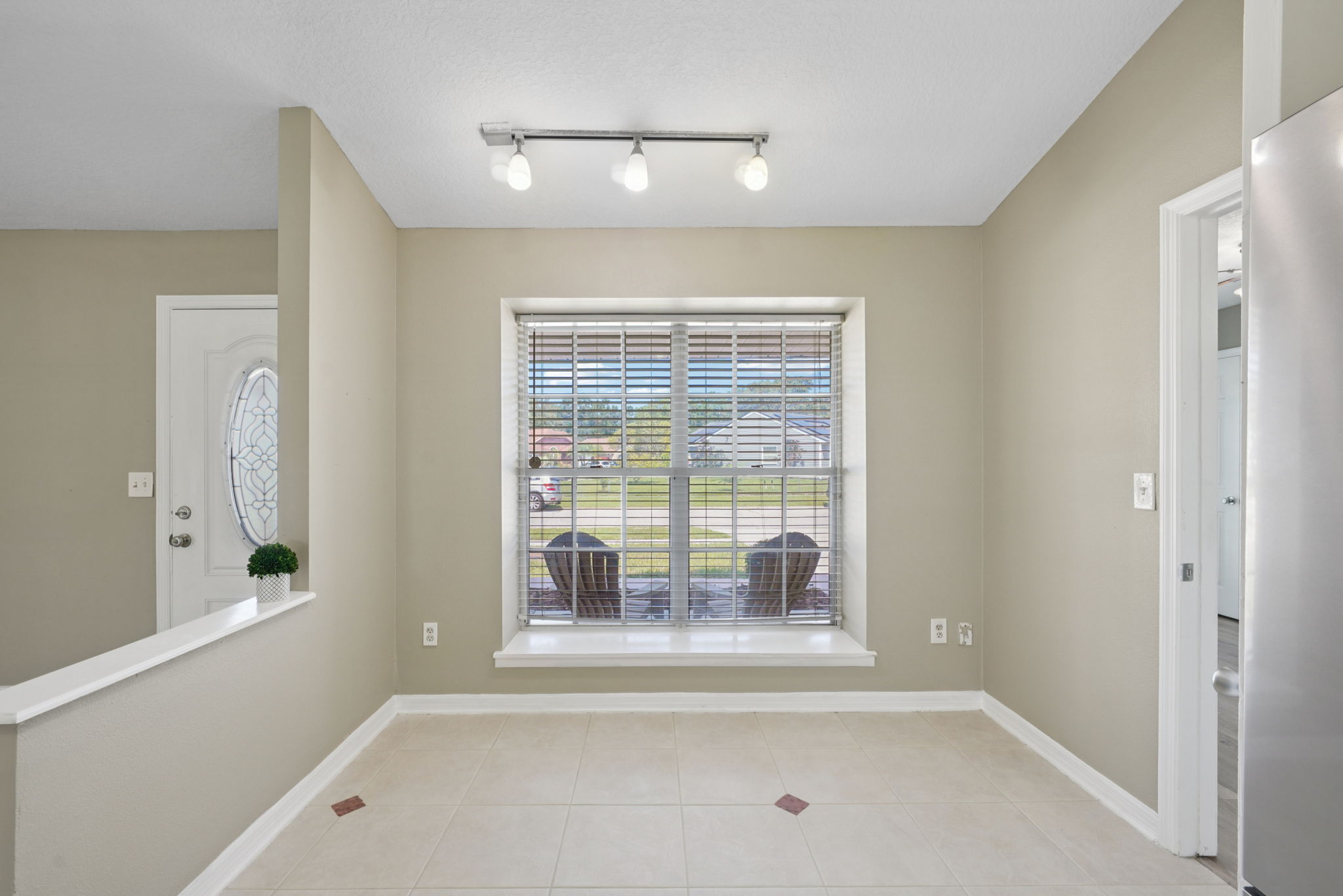 Clermont St-L2706-022