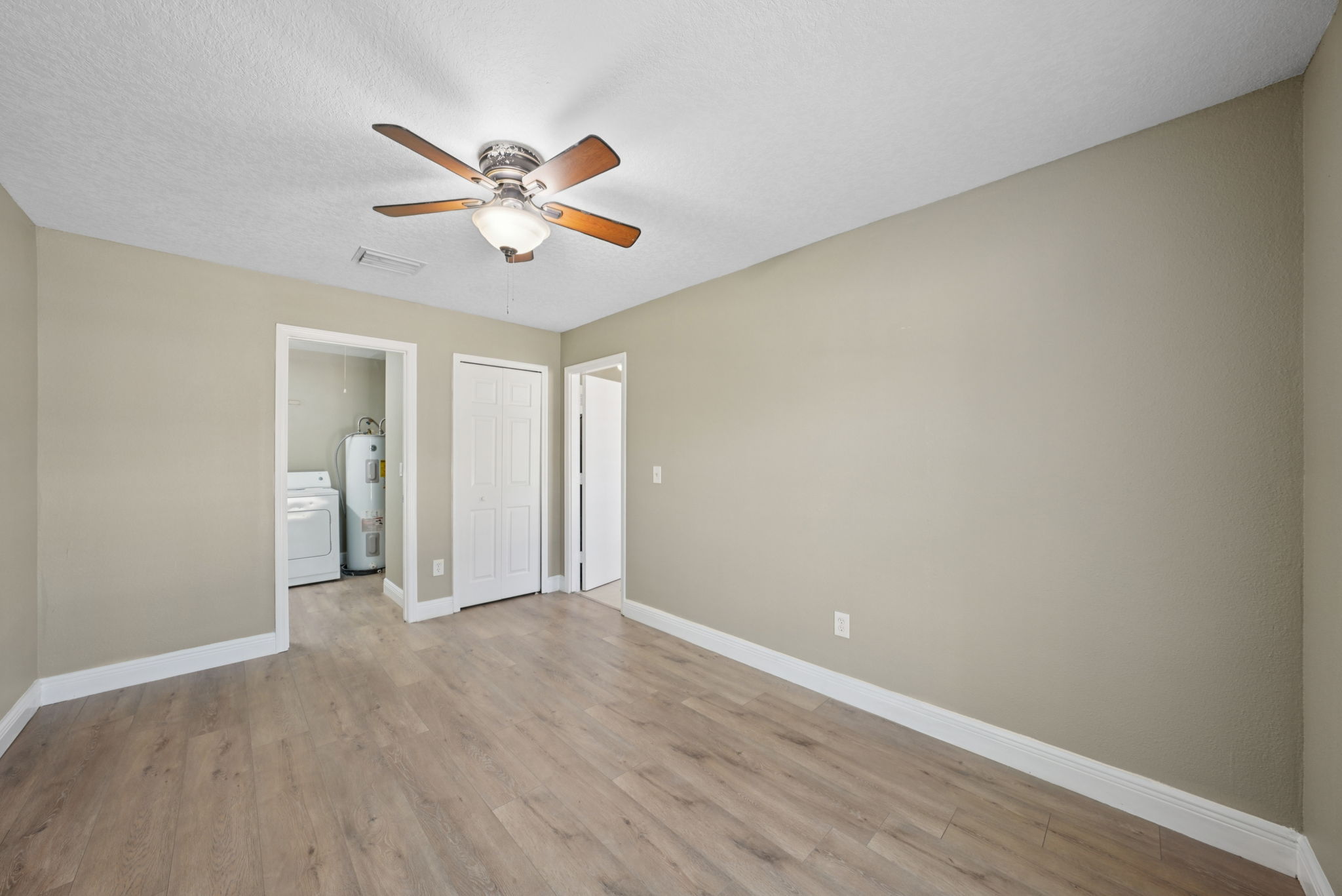Clermont St-L2706-032
