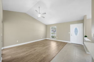 Clermont St-L2706-009