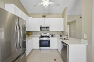 Clermont St-L2706-025