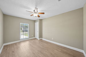 Clermont St-L2706-030