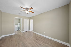 Clermont St-L2706-032