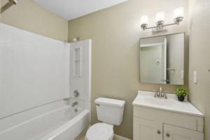 Clermont St-L2706-044