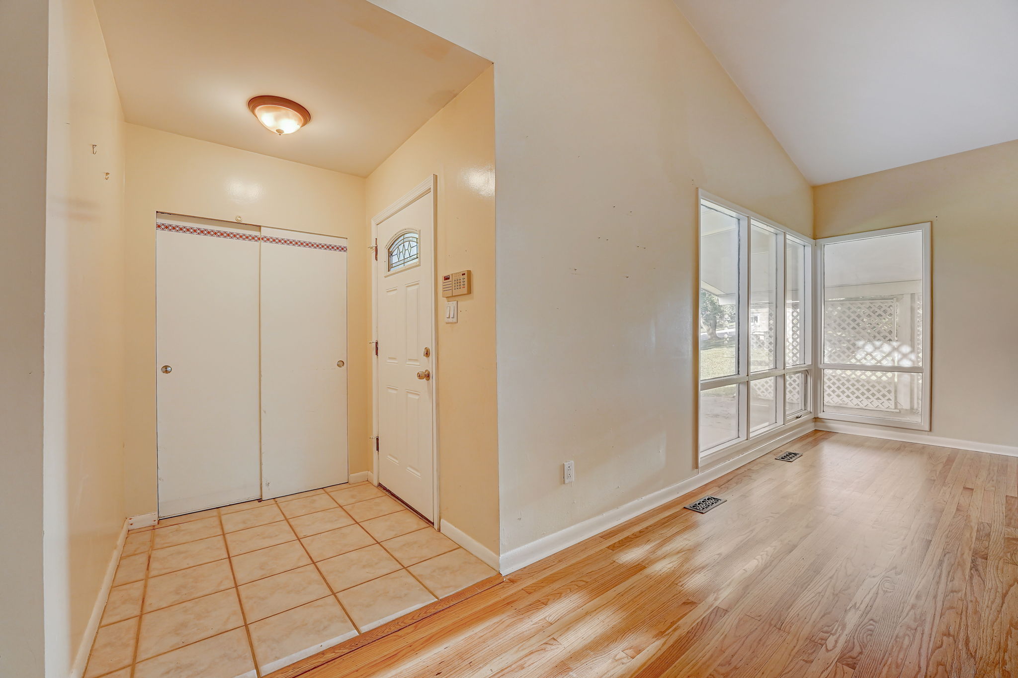 Cobden Rd -007