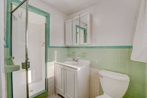  Cobden Rd -020