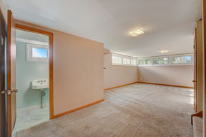  Cobden Rd -030