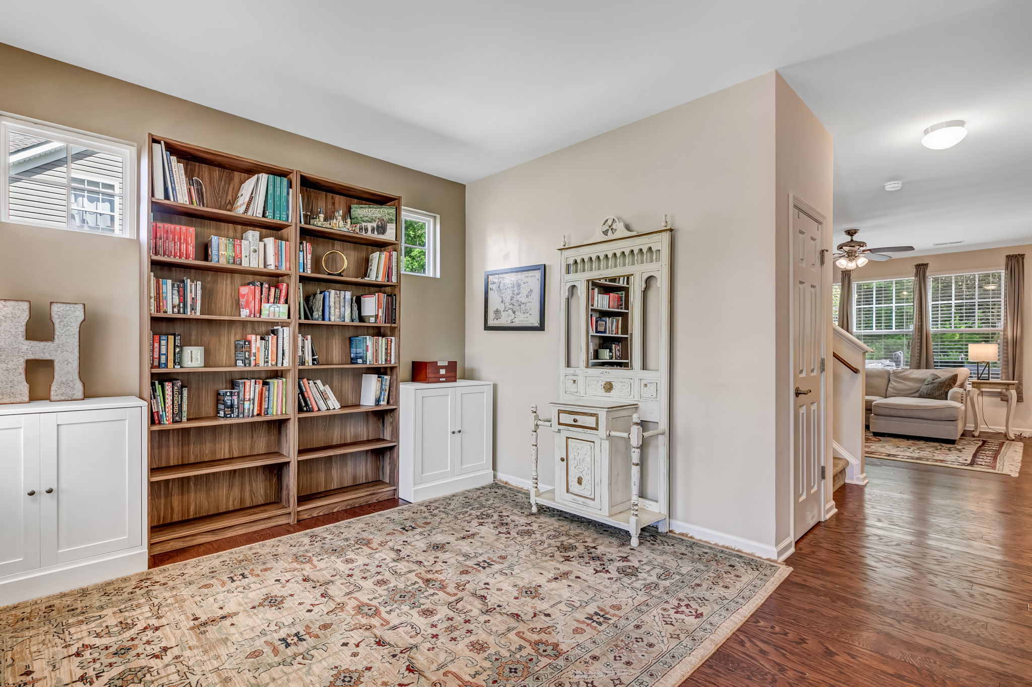  Photo 25