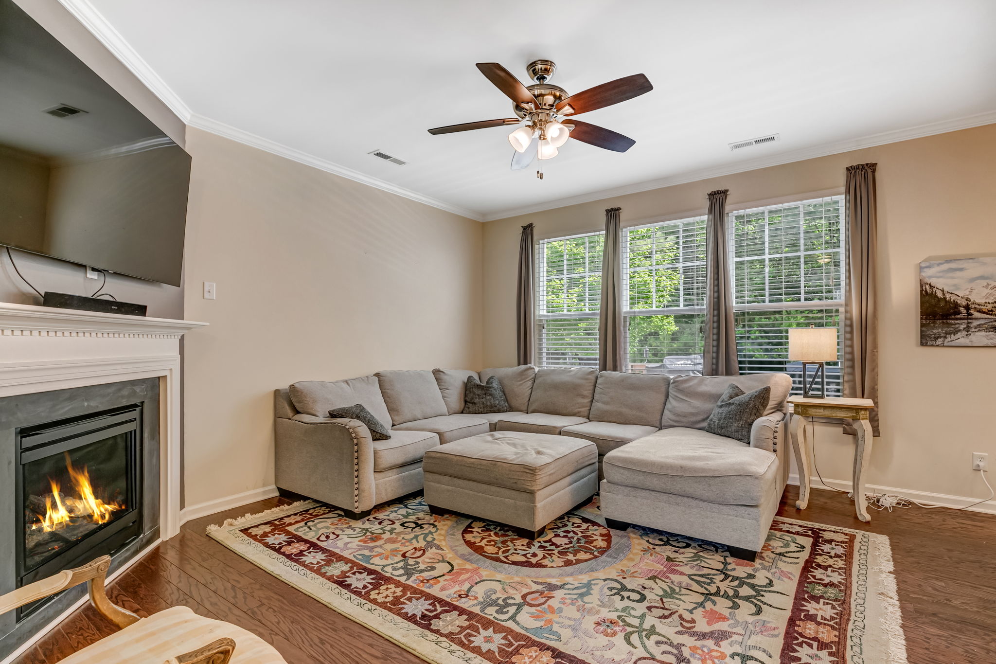  Photo 26