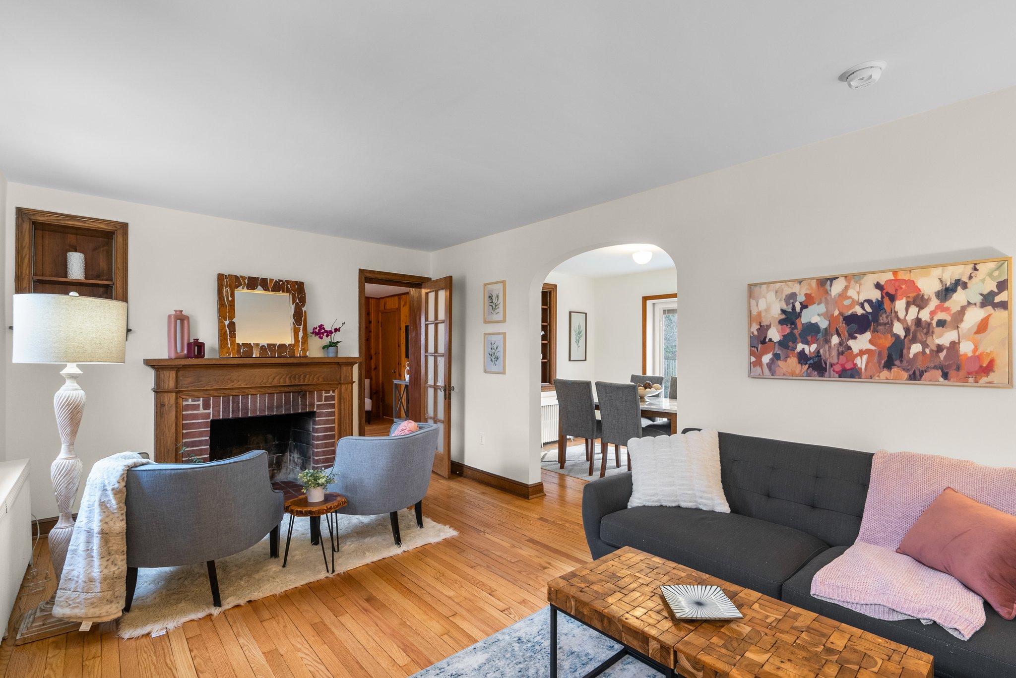 05. 8202 Cedar St.jpg