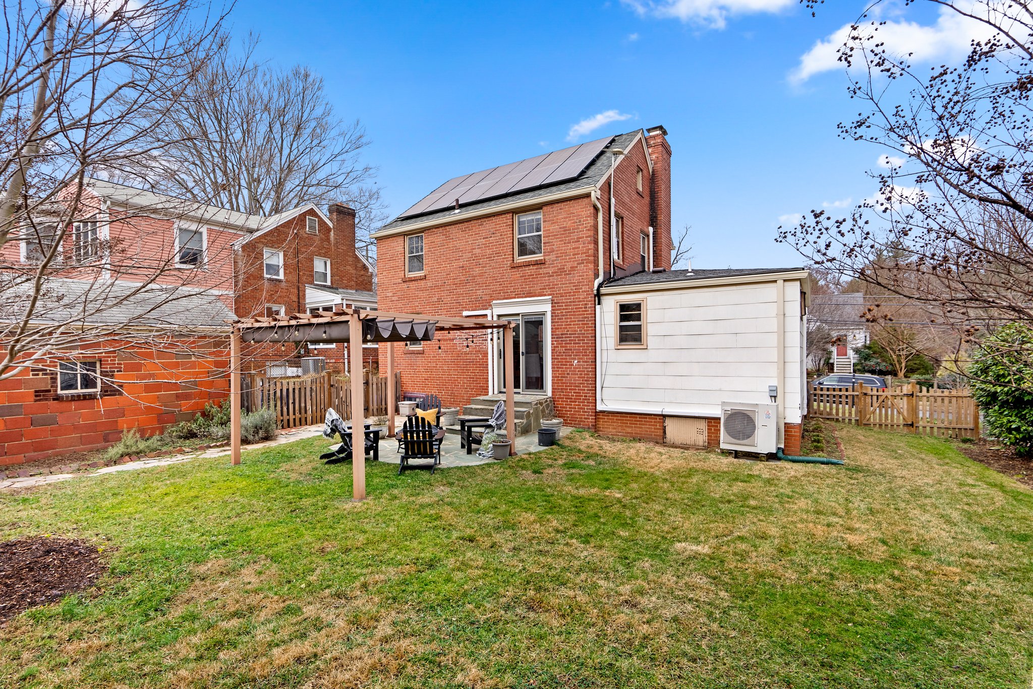 38. 8202 Cedar St.jpg