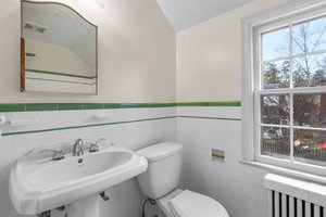 25. 8202 Cedar St.jpg