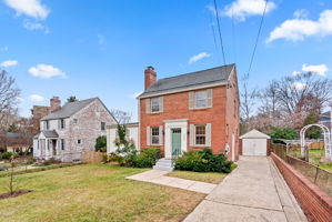 04. 8202 Cedar St