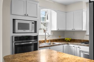 12. 8202 Cedar St.jpg
