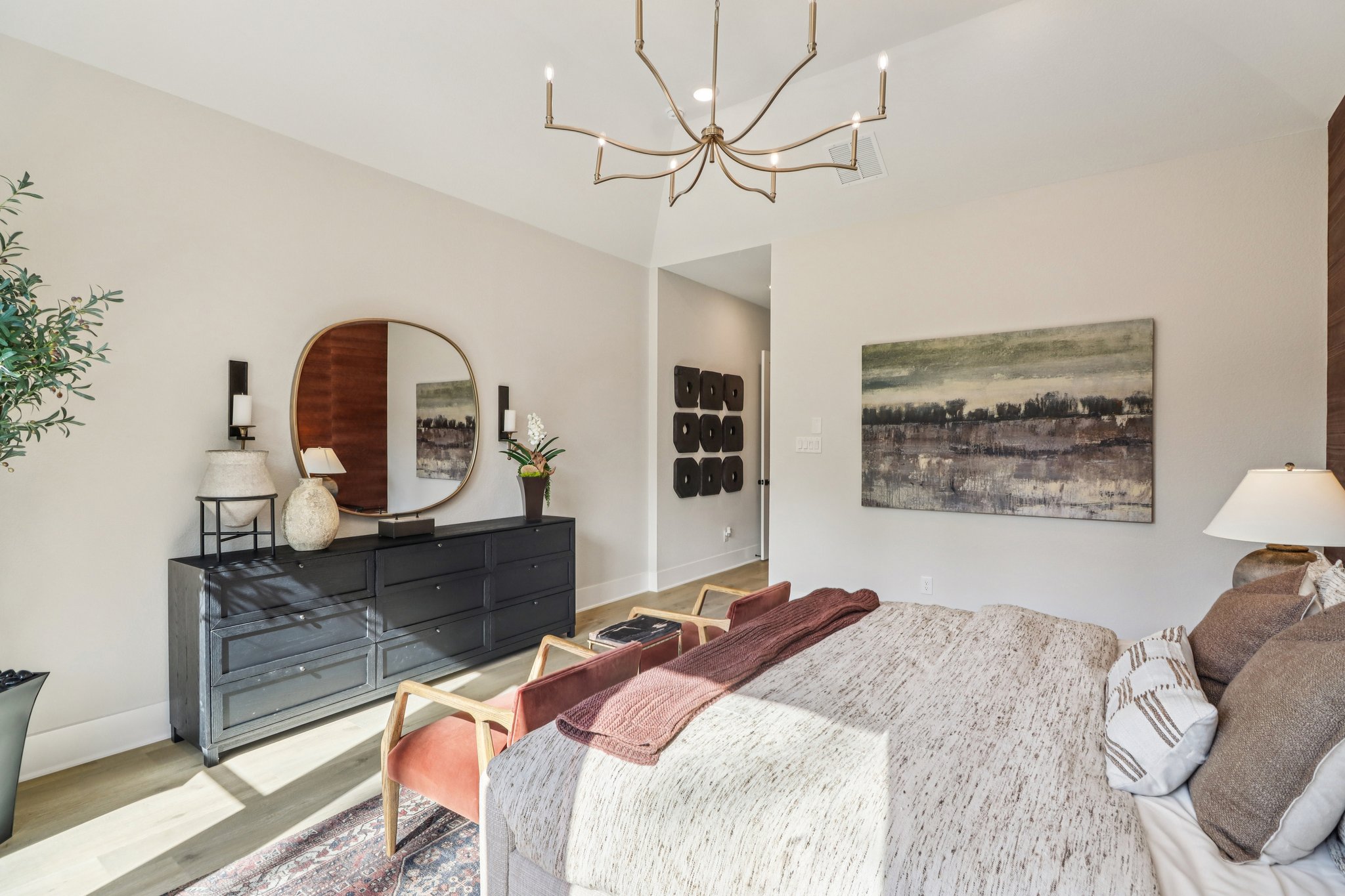 8203 Folks Street-S2101-028.jpg