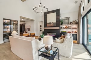 8203 Folks Street-S2101-007.jpg