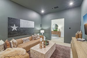 8203 Folks Street-S2101-021.jpg