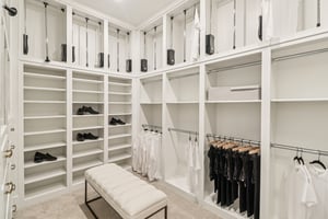 8203 Folks Street-S2101-031.jpg