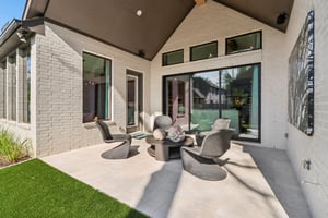 8203 Folks Street-S2101-040.jpg