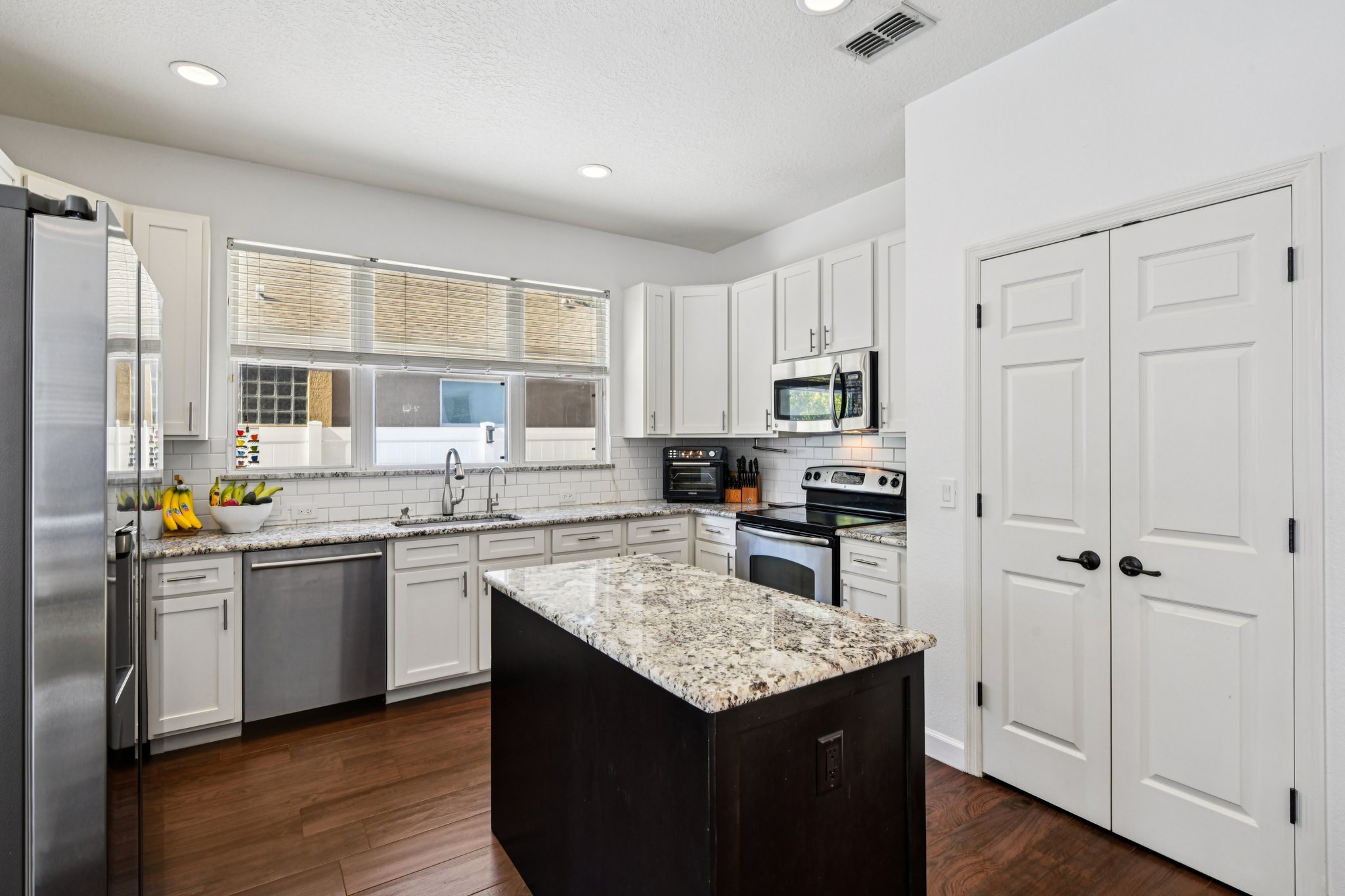 Lake Crowell Cir-S1911-021.jpg