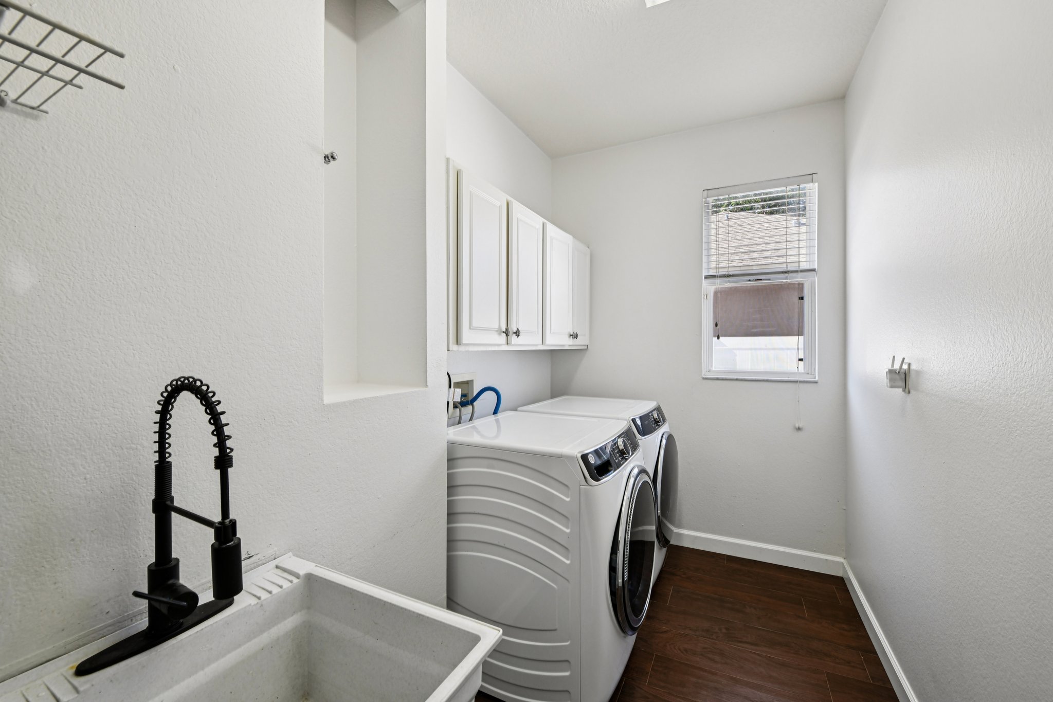 Lake Crowell Cir-S1911-029.jpg