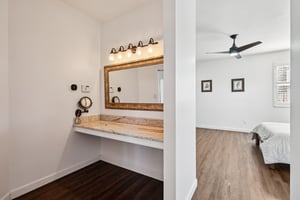 Lake Crowell Cir-S1911-034.jpg