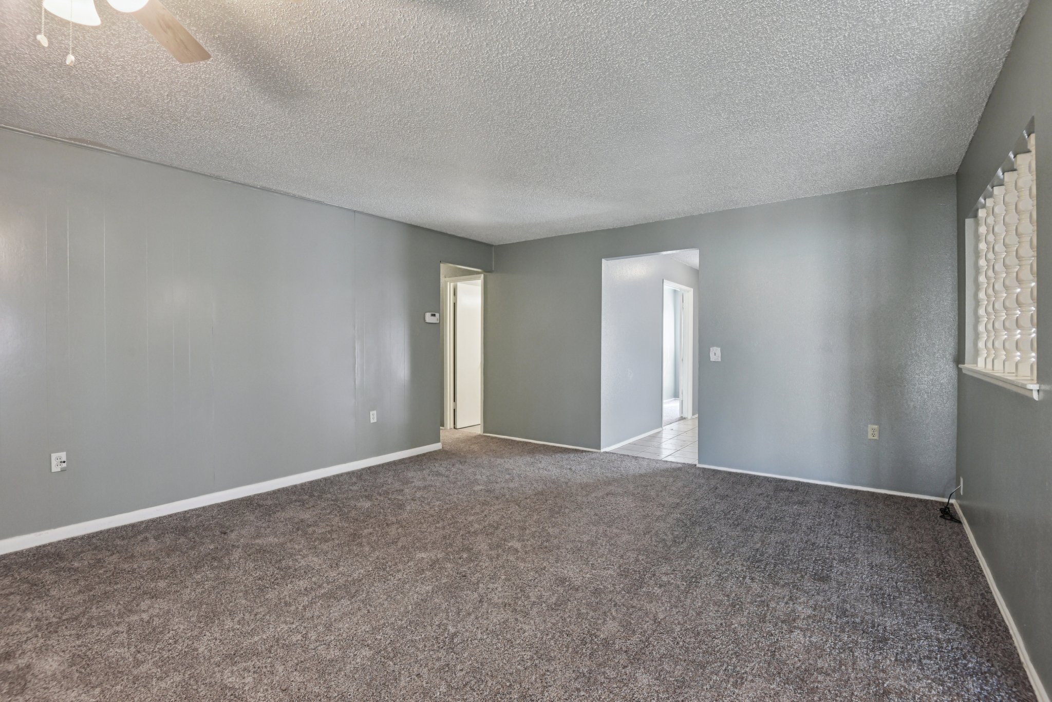 Phoenix Ave-S1912-008.jpg