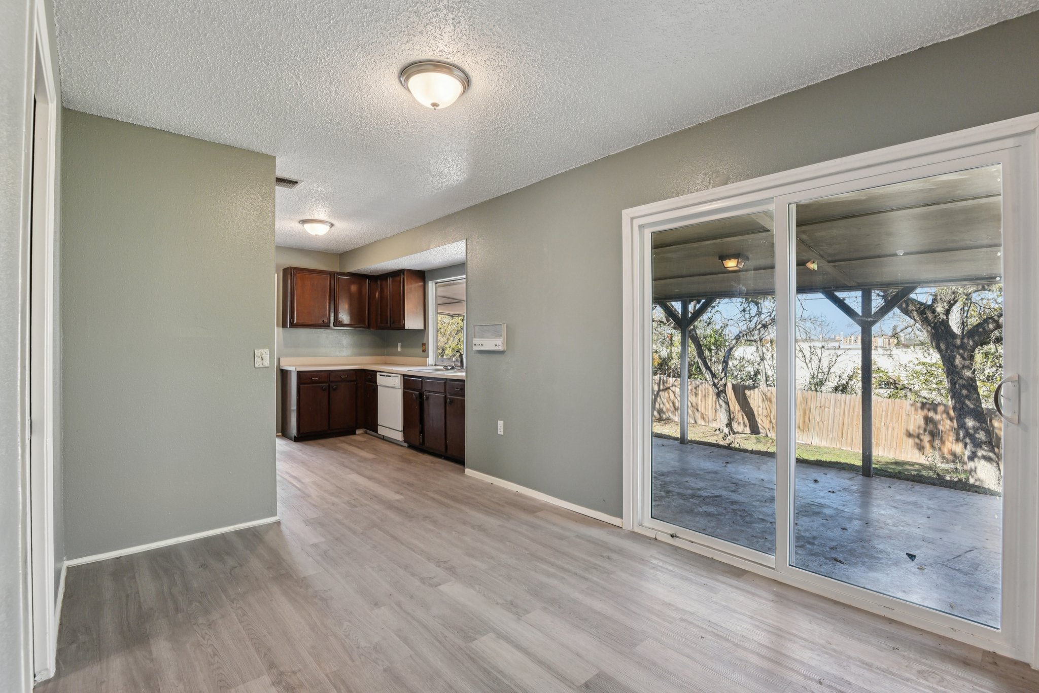 Phoenix Ave-S1912-020.jpg