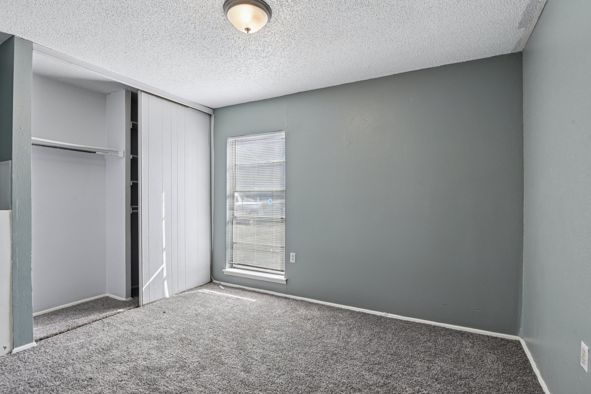 Phoenix Ave-S1912-029.jpg