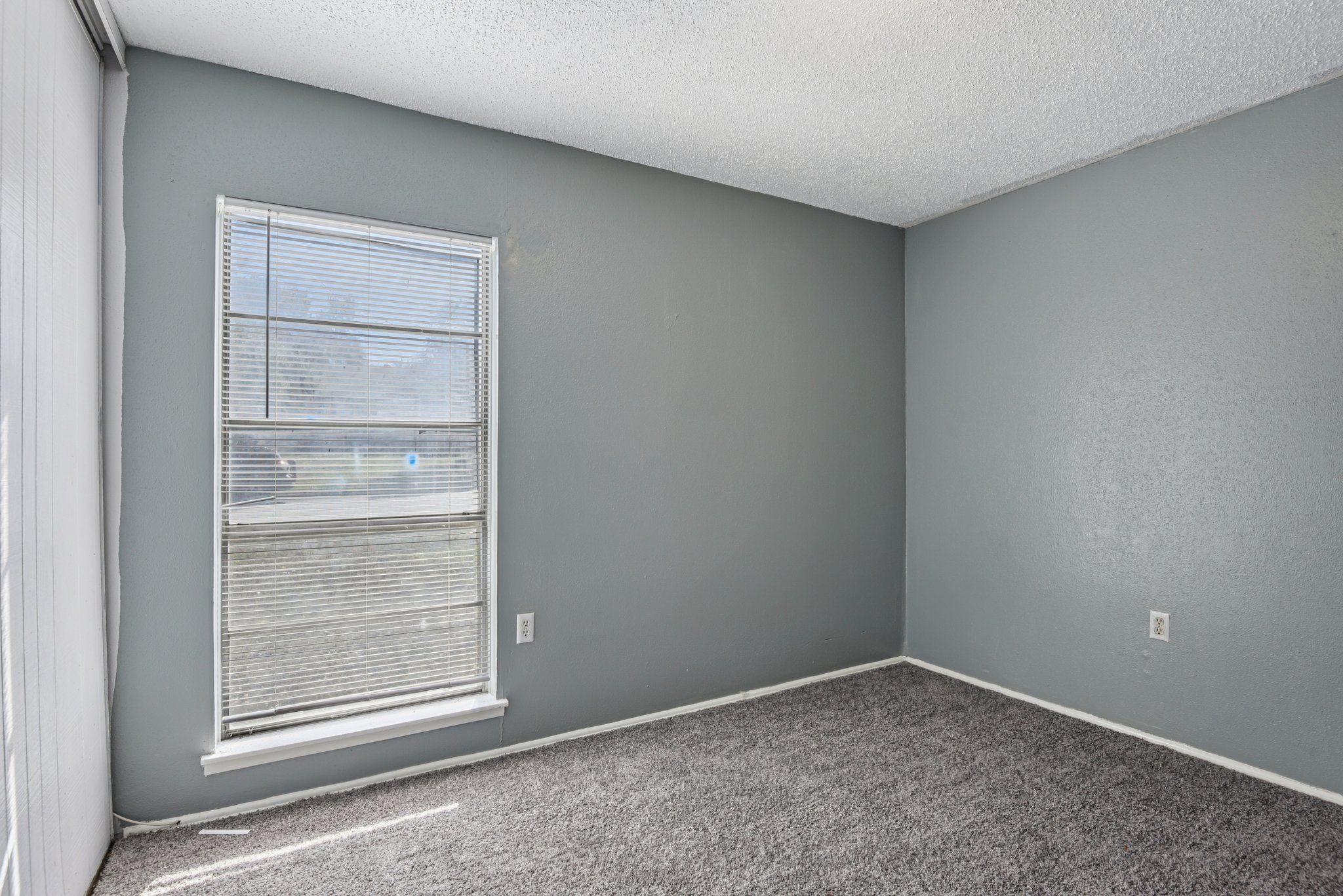 Phoenix Ave-S1912-031.jpg