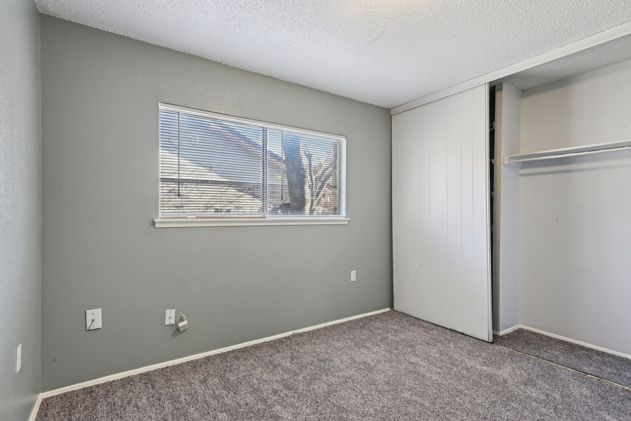 Phoenix Ave-S1912-033.jpg