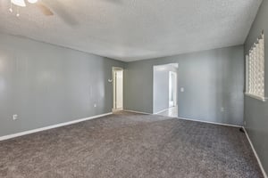 Phoenix Ave-S1912-008.jpg