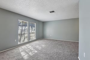 Phoenix Ave-S1912-012.jpg