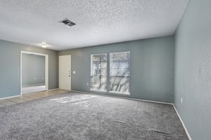Phoenix Ave-S1912-014.jpg