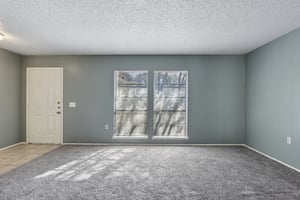 Phoenix Ave-S1912-015.jpg